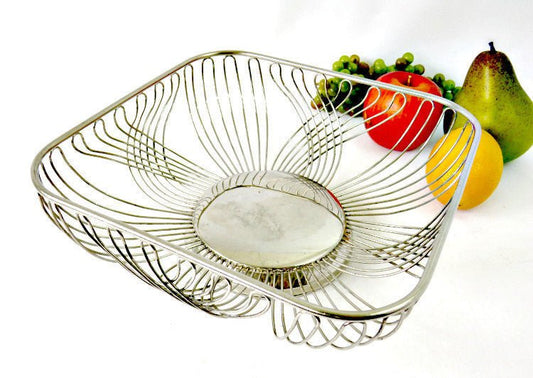 Silver Plate Wire Basket w Pedestal Base - Fruit and Bread Metal Serving Basket - GSaleHunter