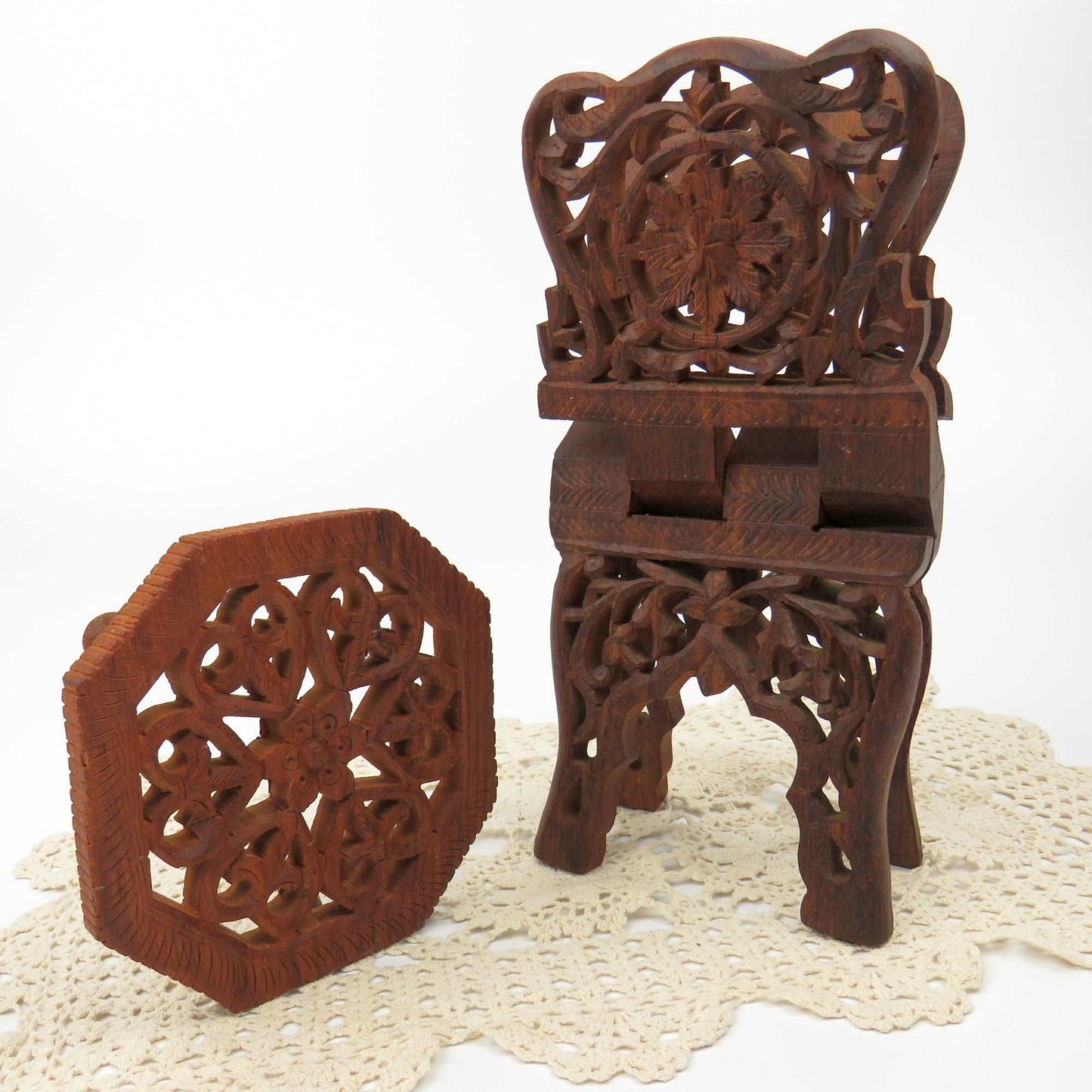 Vintage India Sheesham Carved Wood Accessories Set of 2 Folding Book Stand & Footed Trivet Mid Century - GSaleHunter