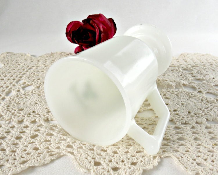 Irish Coffee Ireland Shamrock Footed Milk Glass Mug 3 Leaf Clover - GSaleHunter