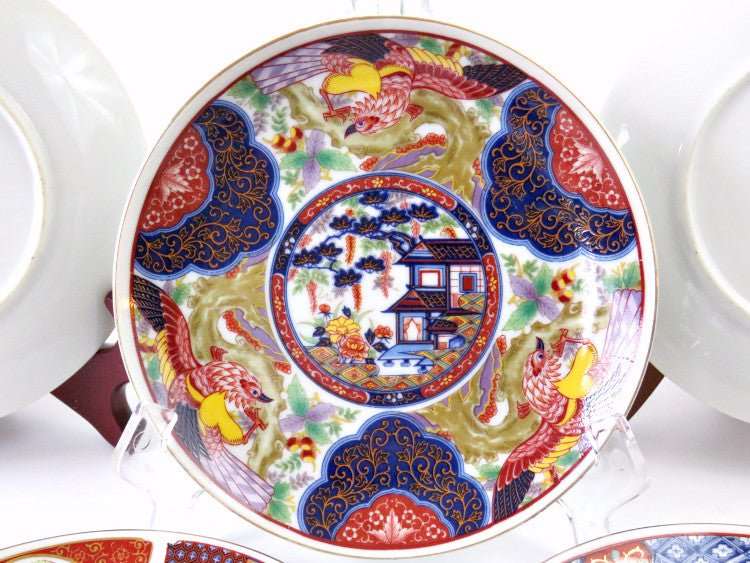 Mid Century Imari Japanese Porcelain Plate Collection, 5 PC Set - GSaleHunter
