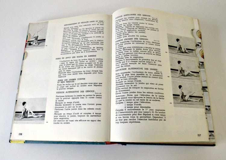 RARE Vintage 60's French Book - Le Conseille de la Femme, You Thirty- Le Sphinx Edition - GSaleHunter