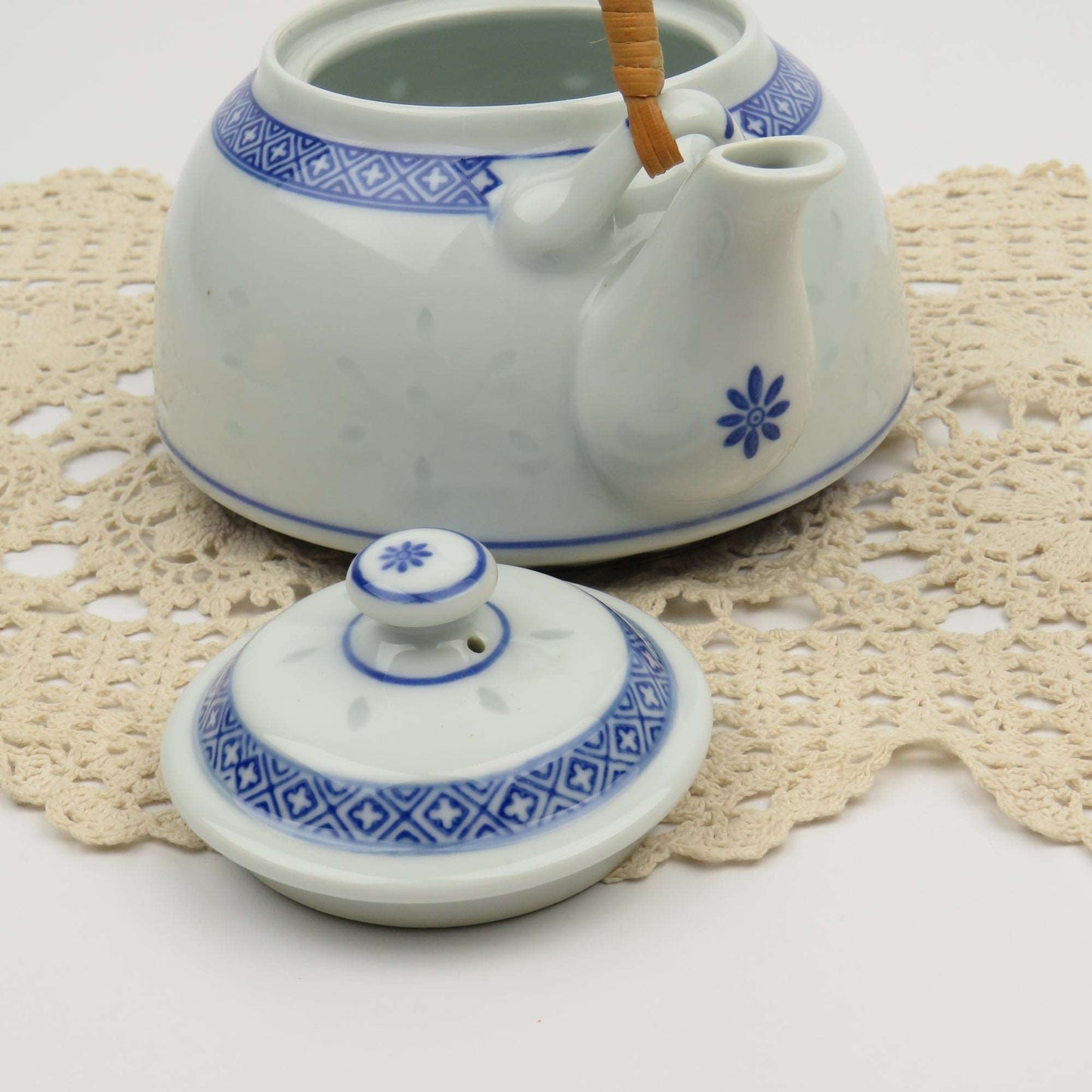 Vintage Blue & White Mini Teapot & Lid Rice Flower by TIENSHAN, Made in China - GSaleHunter