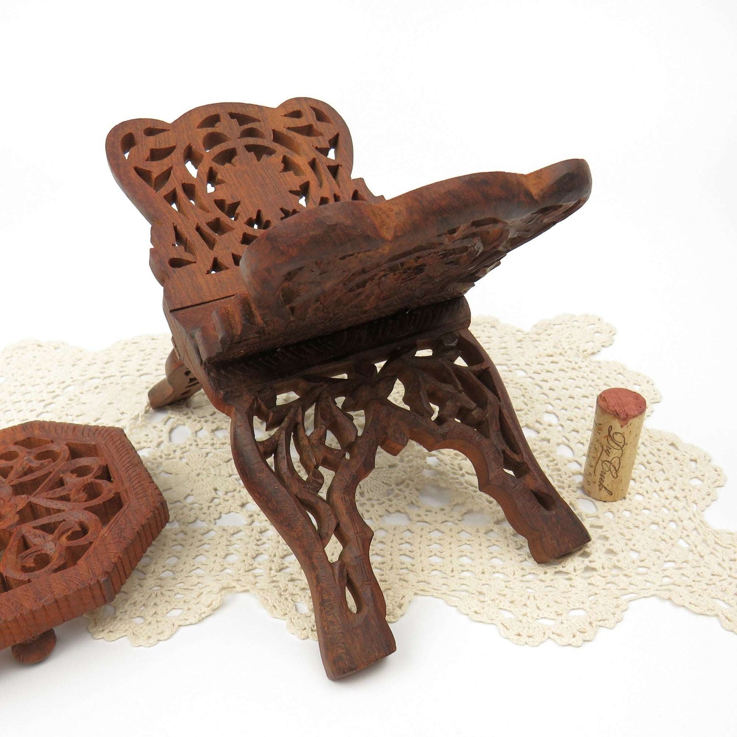 Vintage India Sheesham Carved Wood Accessories Set of 2 Folding Book Stand & Footed Trivet Mid Century - GSaleHunter